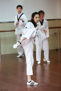 组图 张慧雯热衷跆拳道 化身 运动系少女